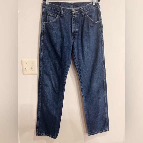 Wrangler Men's Deep Blue Straight Jeans - Picture 1 of 8